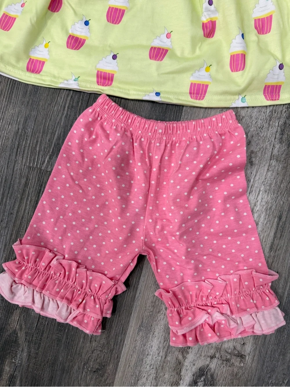 Baby Girls' Pink & Yellow Cupcake Capri Set
